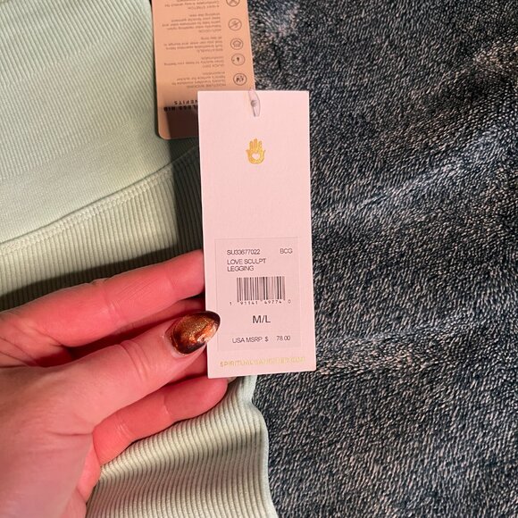 NWT Spiritual Gangster Love Sculpt Seamless Legging Beach Glass Size M/L - Picture 3 of 6